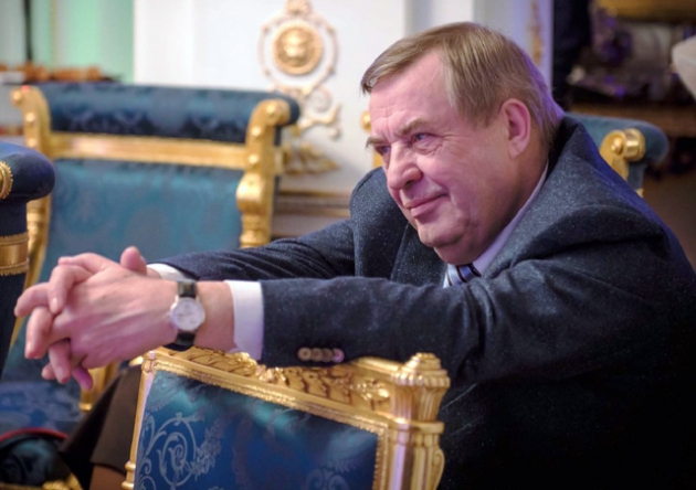 В музыкальной гостиной «Социум-Клуба» В музыкальной гостиной «Социум-Клуба»