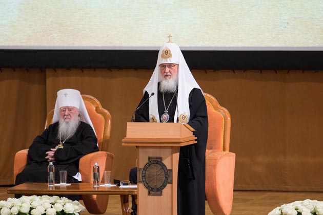 Святейший Патриарх Московский и всея Руси Кирилл обратился к участникам заседания