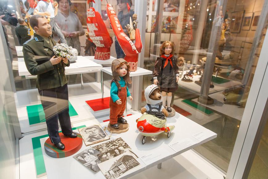 Куклы из коллекции Музея космонавтики