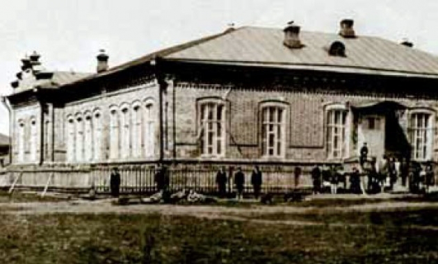 Напольная школа. Фото начала XX века