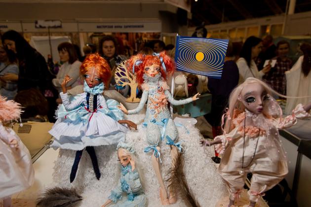 Межгалактический салон кукол на Тишинке