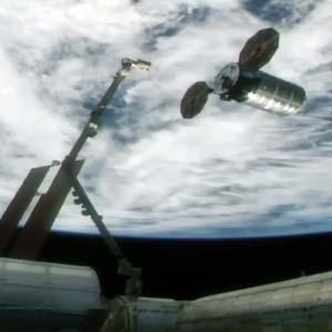 Отстыковка корабля «Сигнус» от МКС