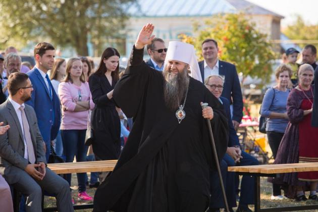 Митрополит Георгий на празднике «Голос традиций» в селе Хирино