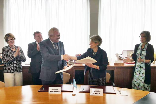 Подписание Соглашения о новой награде ЮНЕСКО