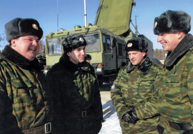 Боевой расчёт ЗРС С-400. Настроение боевое! Боевой расчёт ЗРС С-400. Настроение боевое!
