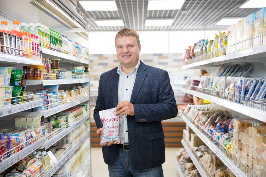 Фирменный магазин компании «СОЦИУМ-ПОСЕЛЕНИЯ» «Хиринские продукты»