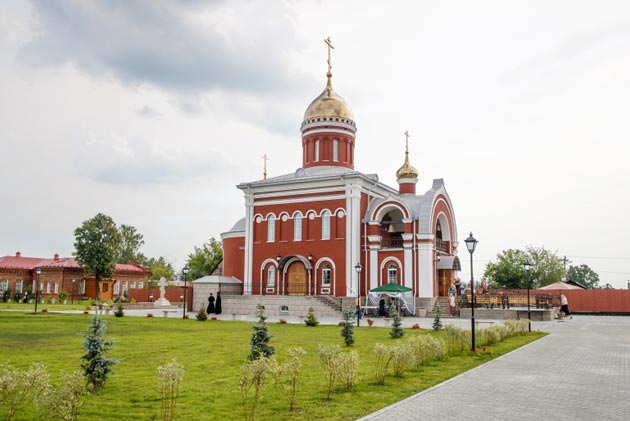 Храм во имя святой преподобномученицы Елисаветы Феодоровны