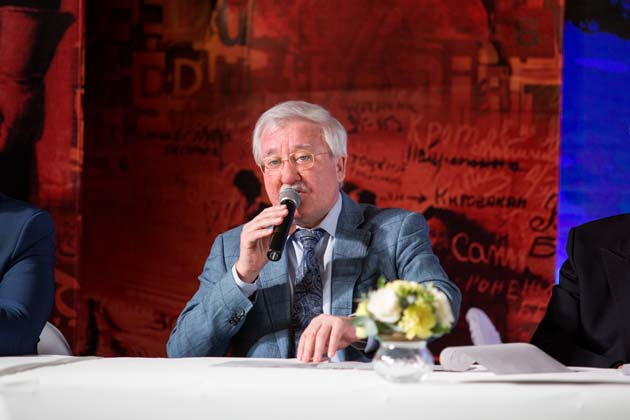 Литературная премия «Щит и Меч Отечества» учреждена по личной инициативе Игоря Ашурбейли