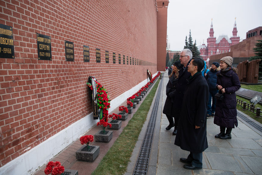 Члены Высшего космического совета Асгардии посетили Москву