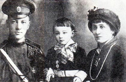 Николай Гумилев, Анна Ахматова, их сын Лев