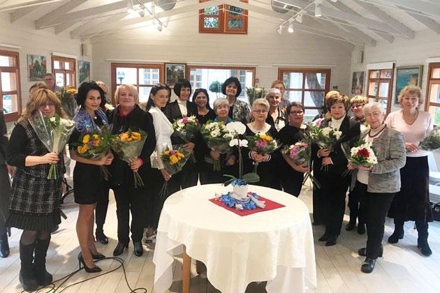 На Сергиевском подворье в Иерусалиме супруга посла России в Израиле поздравила женщин с 8 марта 