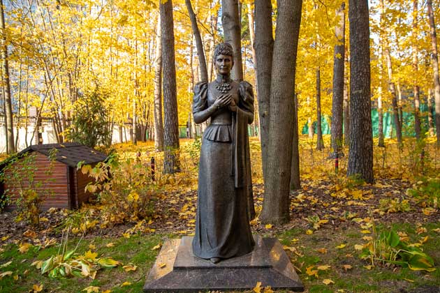 Памятник Великой княгине Елисавете Феодоровне